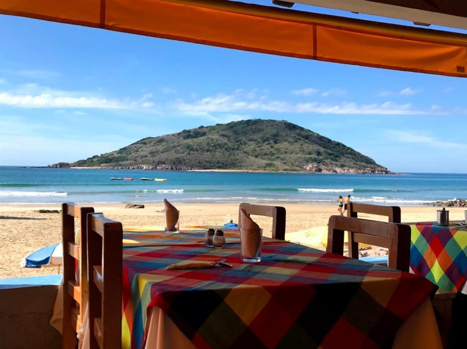Playa Suites Mazatlan Exterior photo