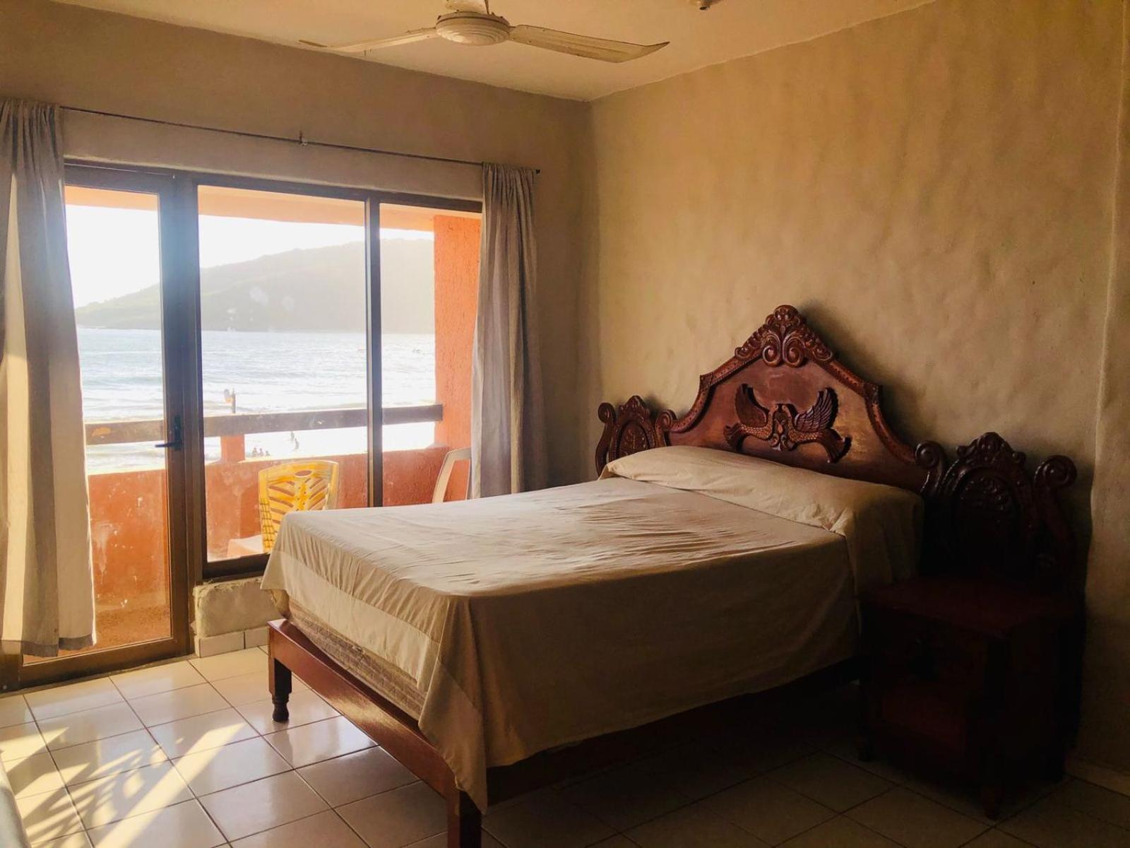 Playa Suites Mazatlan Room photo
